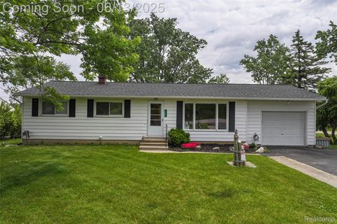 1092 Millville Road Lapeer City MI 48446