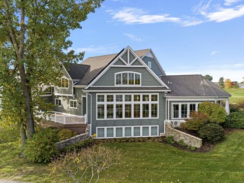 listing image 50