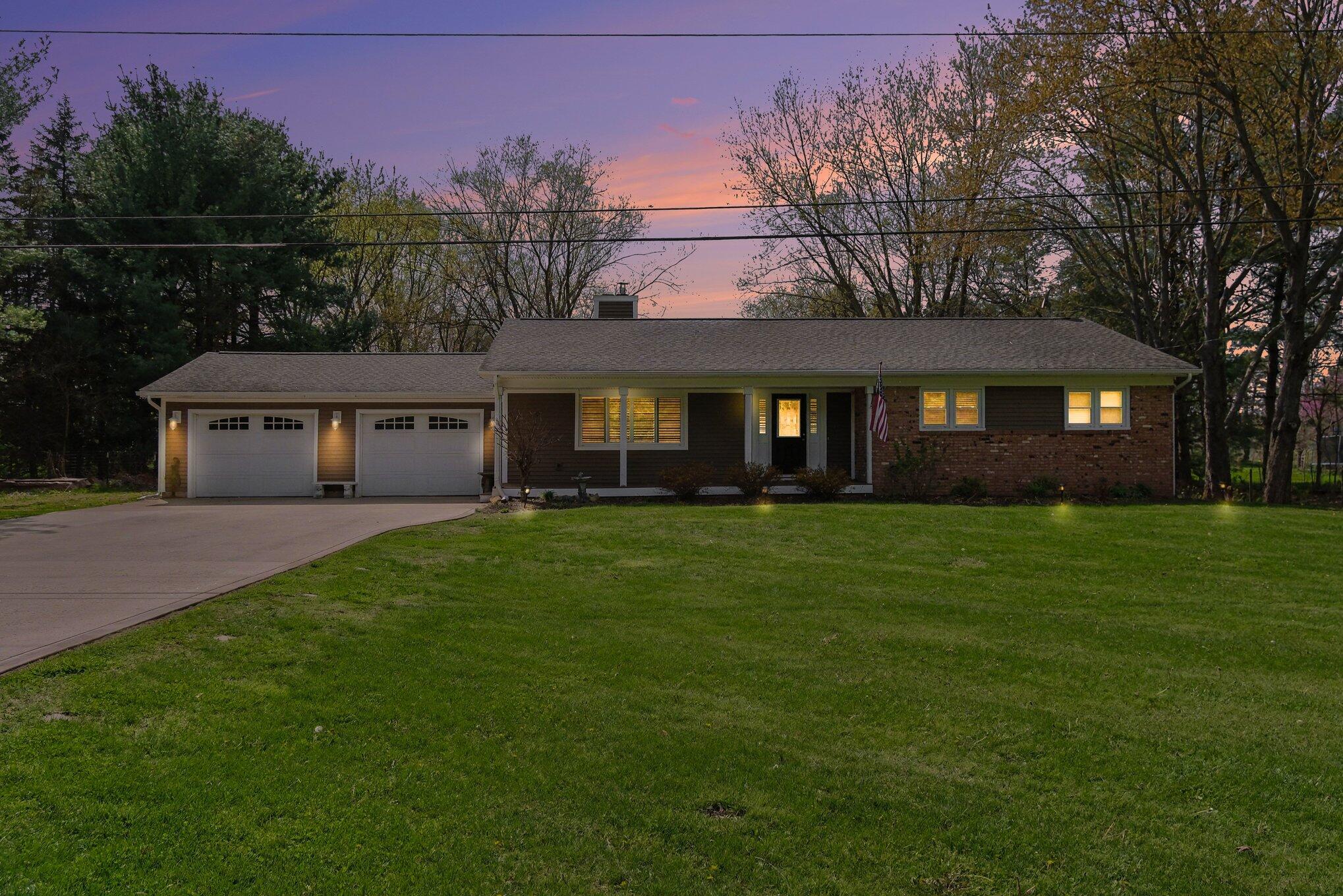 3290 Mount Hope Road