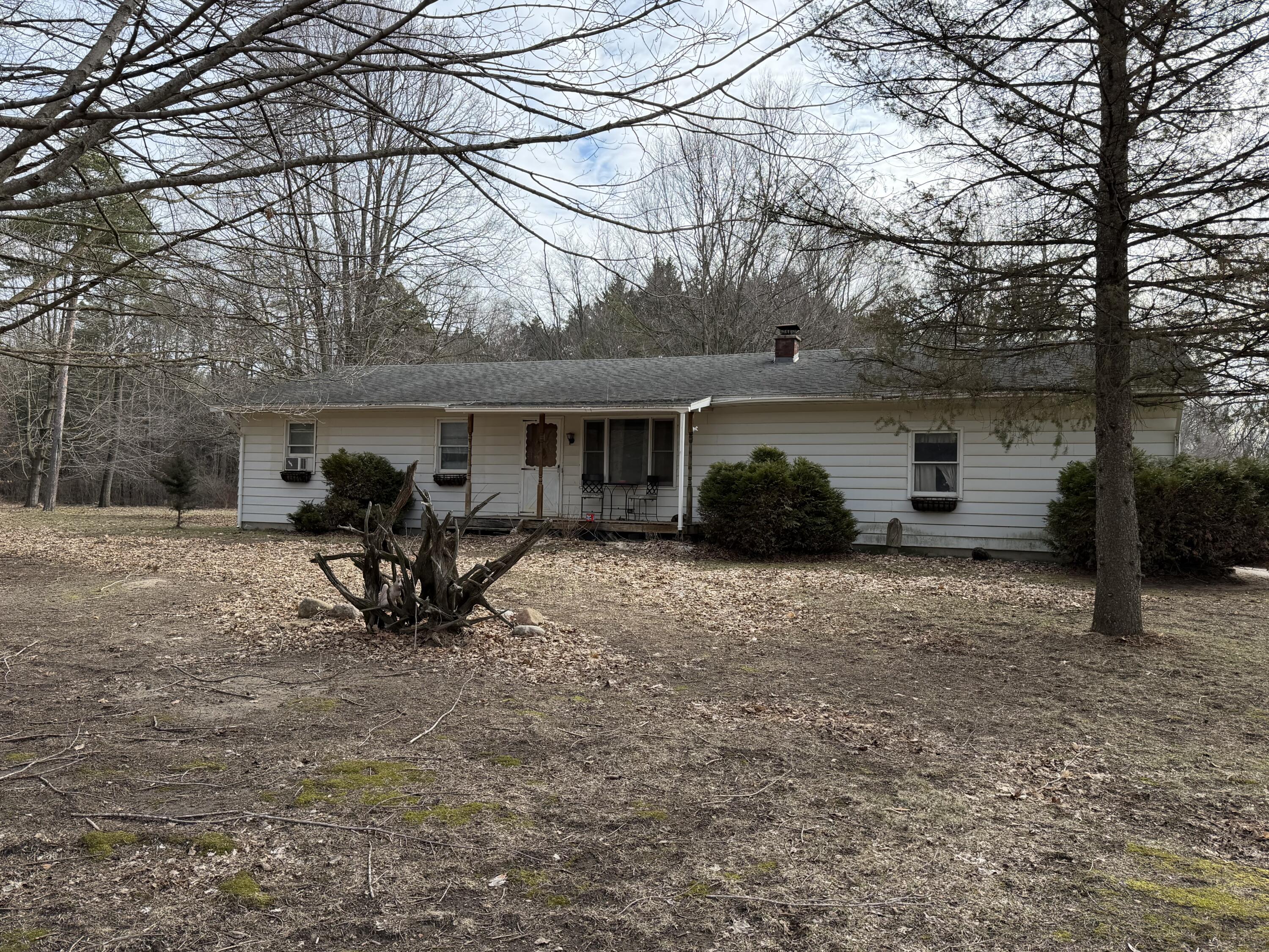 6242 Hawley Highway