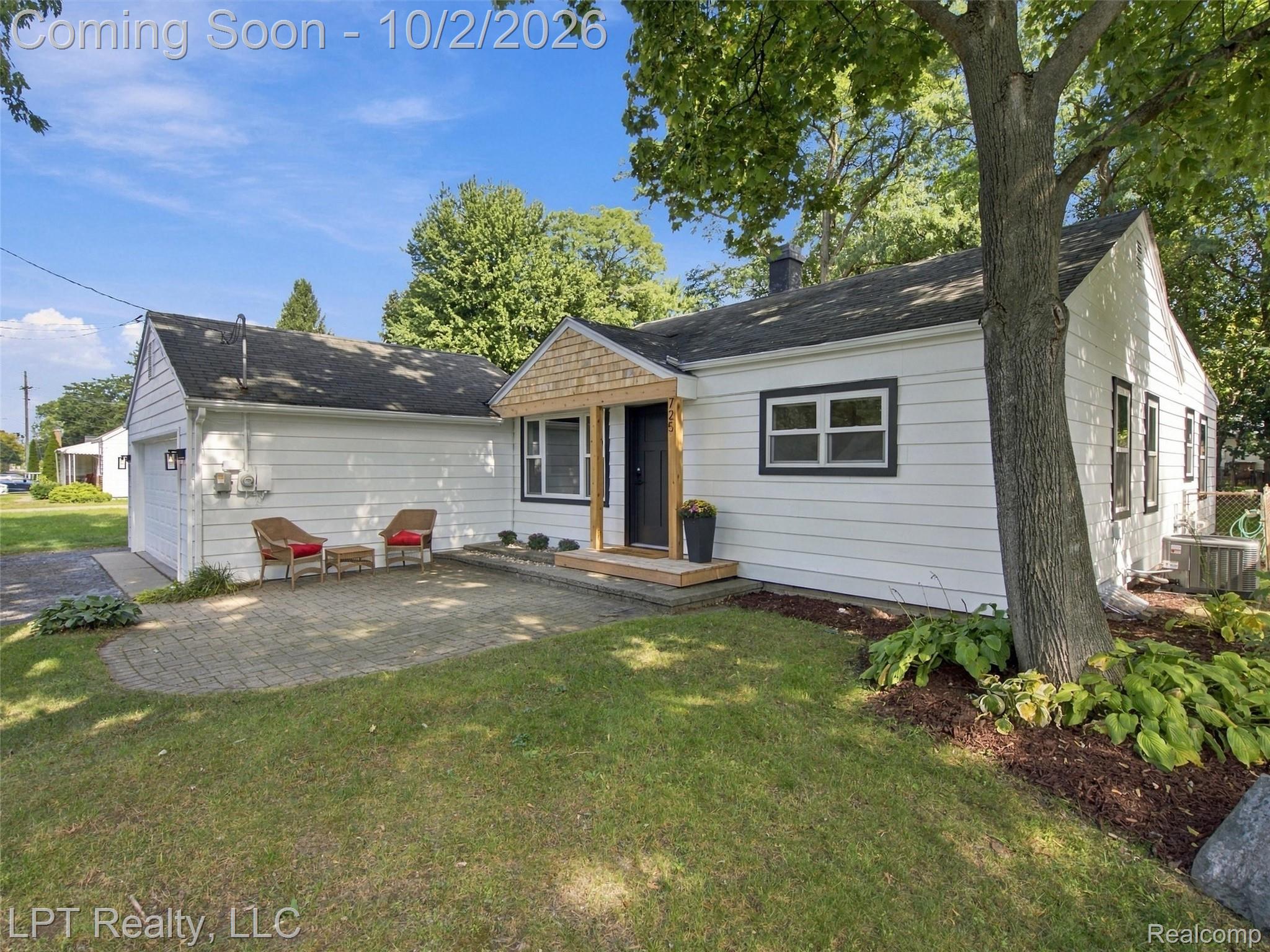725 S 3rd Street