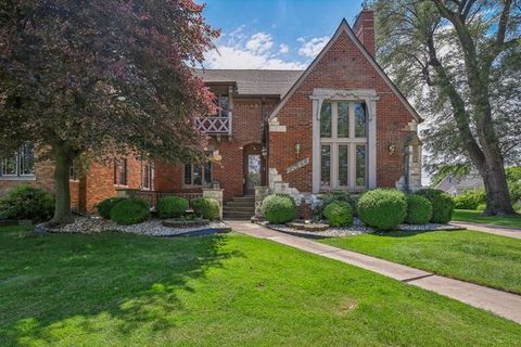 22546 ALEXANDER Street E St Clair Shores City MI 48081