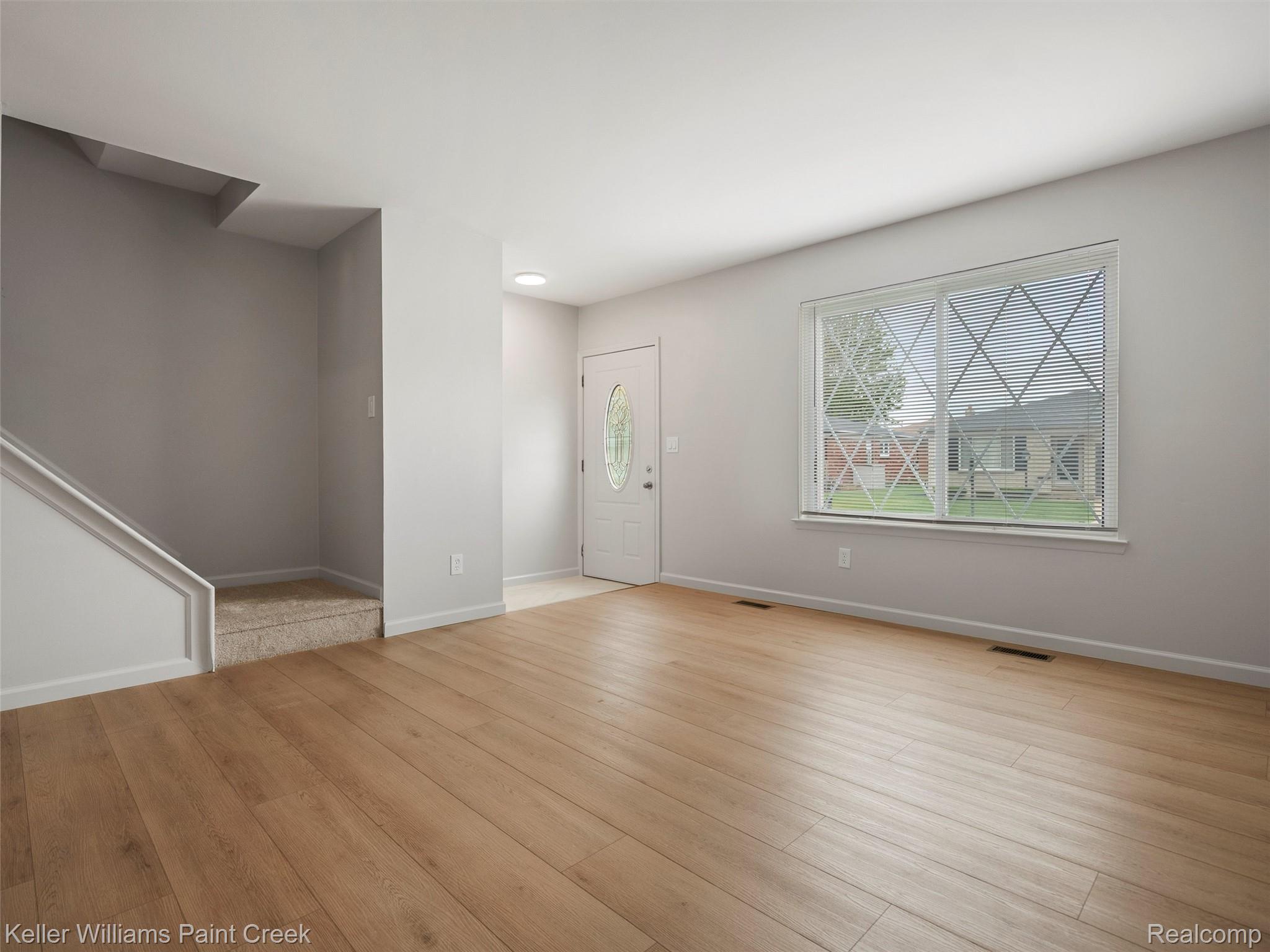 29448 El Dorado Plaza