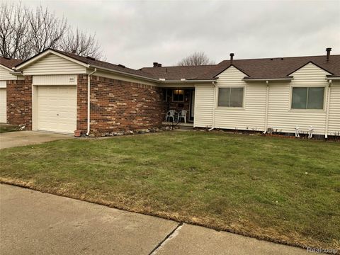 8681 Tucson Court Warren City MI 48093