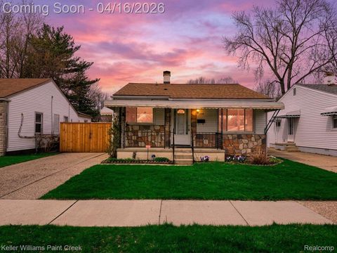 22369 Cunningham Avenue Warren City MI 48091