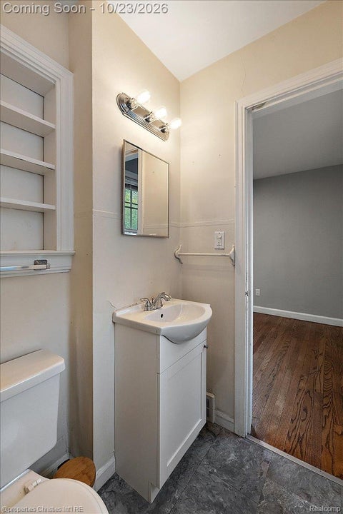 Tiny photo for 1356 W Troy Street, Ferndale City, MI 48220 (MLS # 20261085216)
