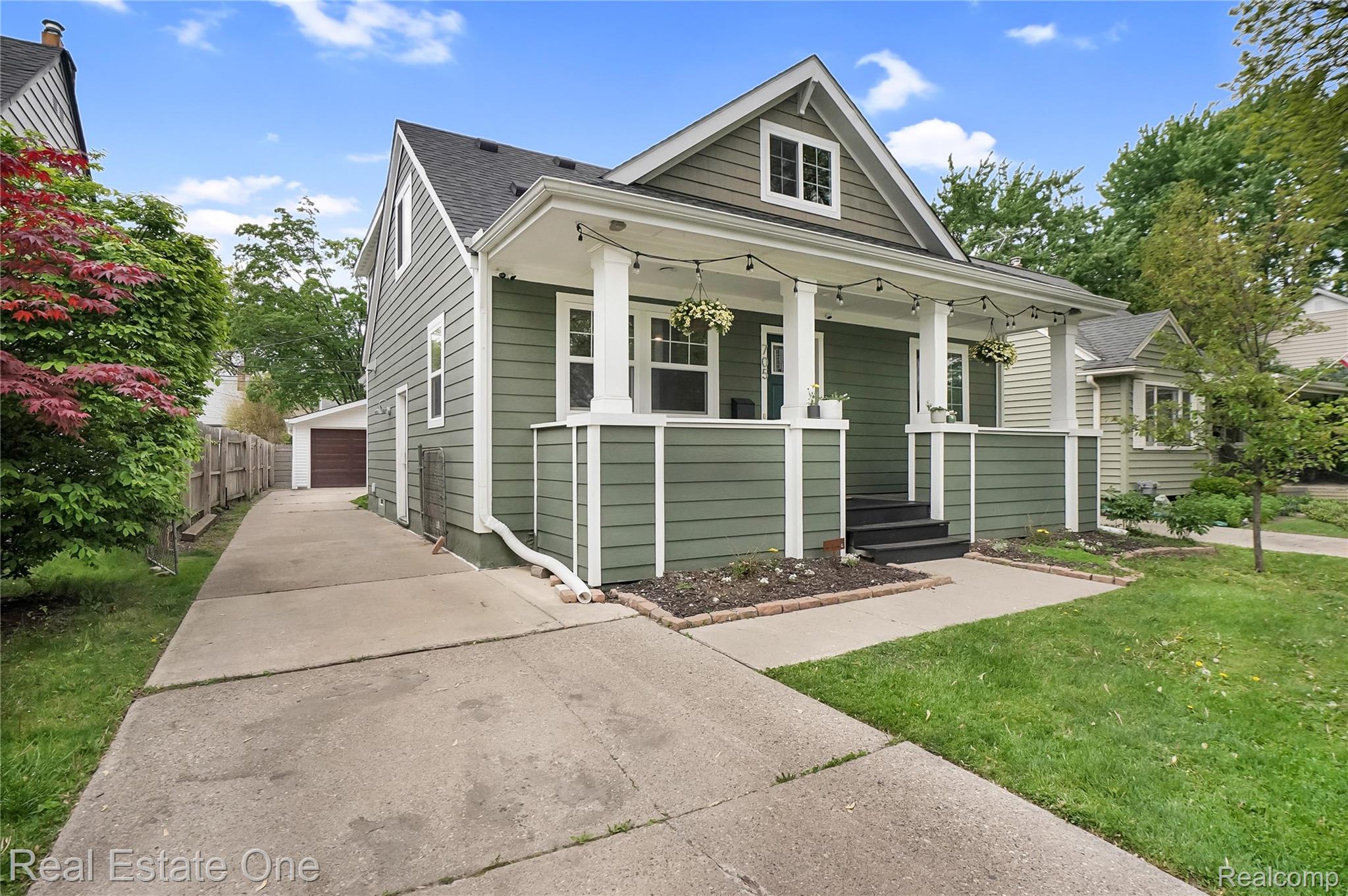 705 N Dorchester Avenue