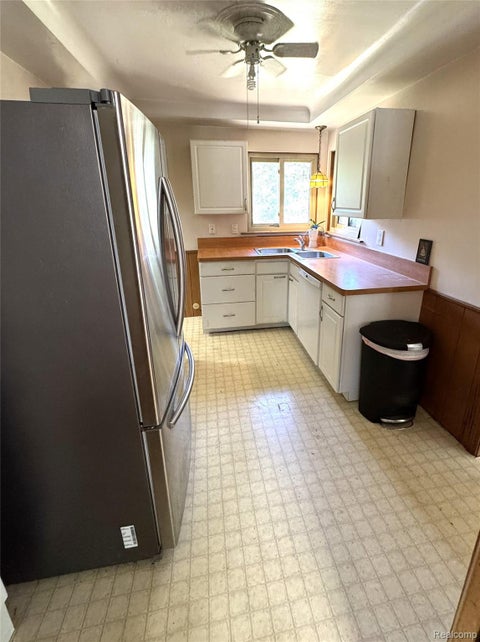 Tiny photo for 18947 Whitby Street, Livonia City, MI 48152 (MLS # 20261069316)