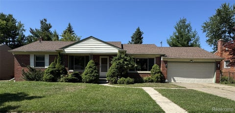 Photo of 18947 Whitby Street, Livonia City, MI 48152 (MLS # 20261069316)