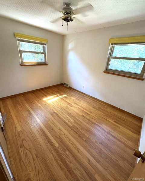 Tiny photo for 18947 Whitby Street, Livonia City, MI 48152 (MLS # 20261069316)