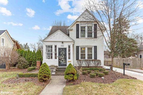 261 Jones Street Mt Clemens City MI 48043