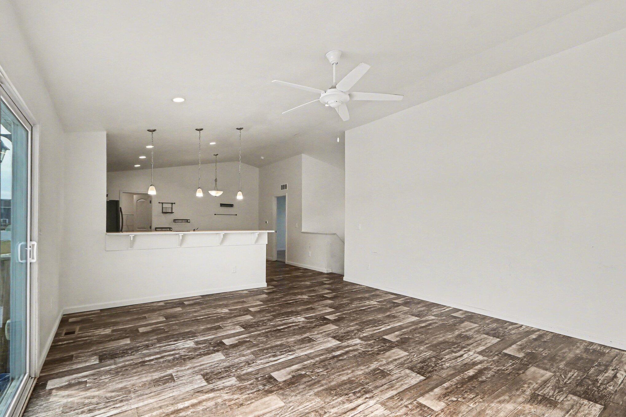 1041 Cooley Mill Lane