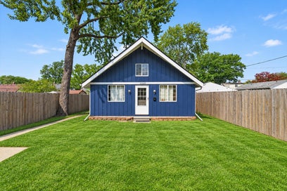 21929 Rosedale Street St Clair Shores City MI 48080