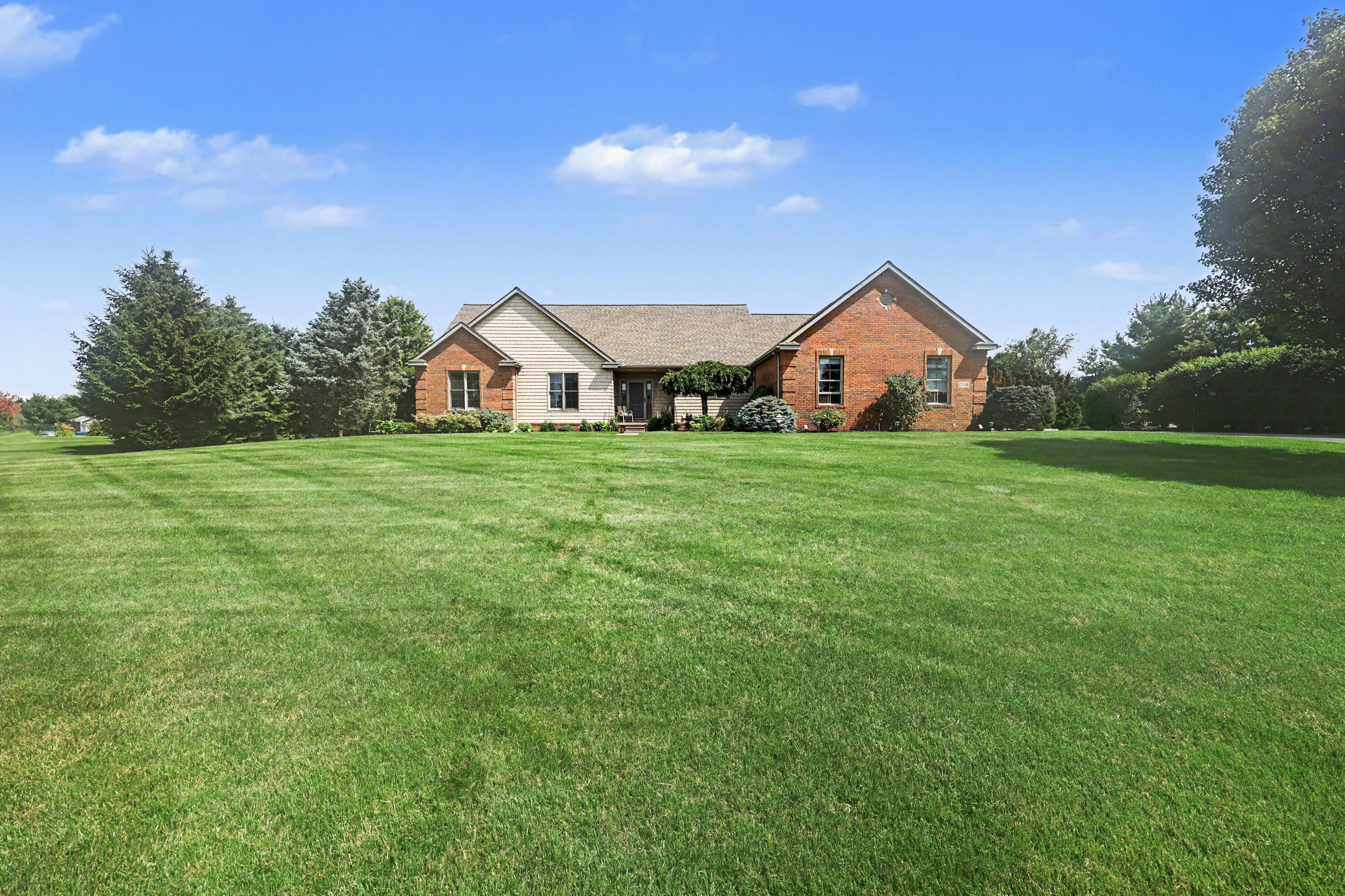 12240 Old Farm Lane