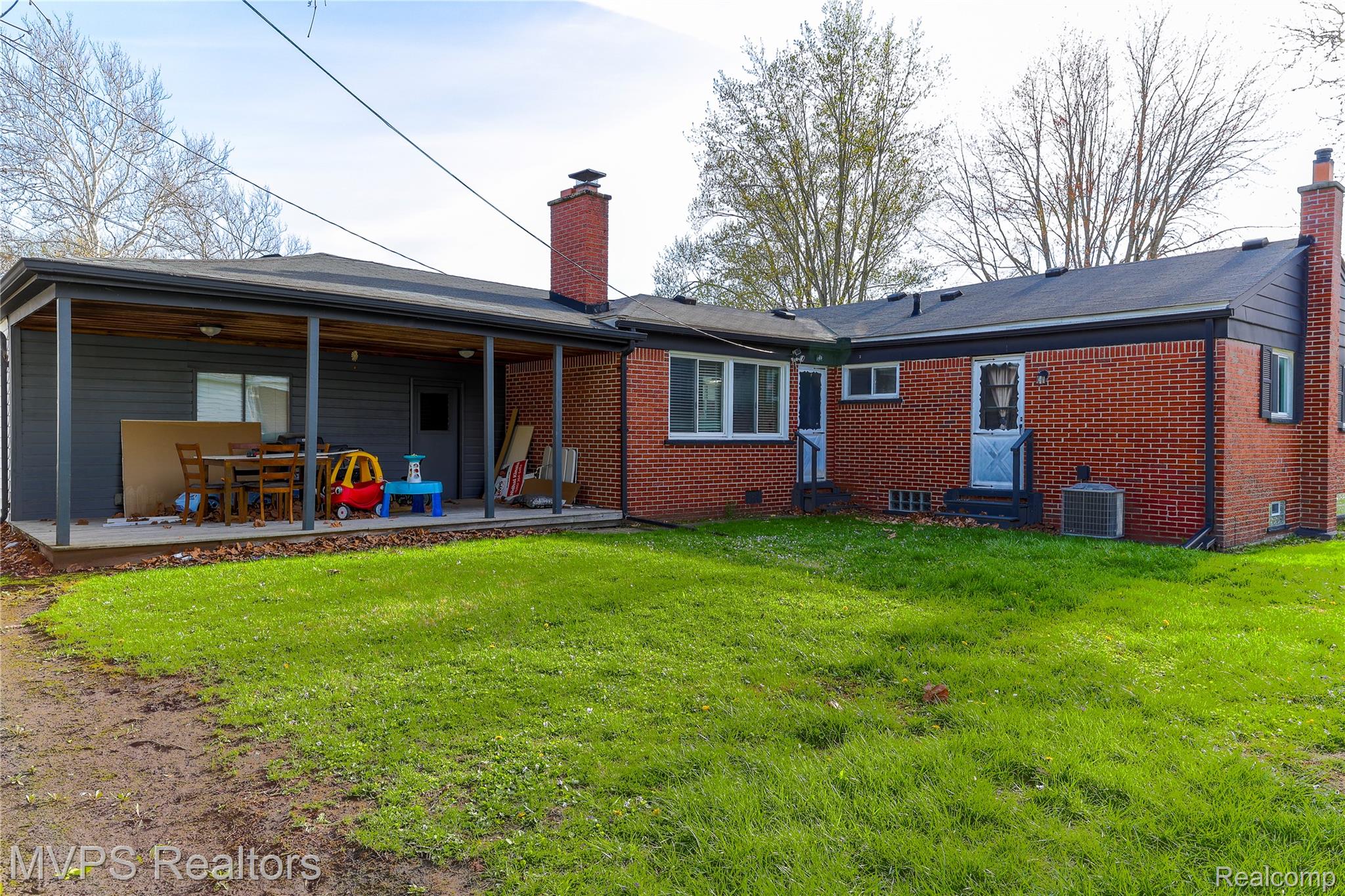 5217 Streefkerk Dr Drive
