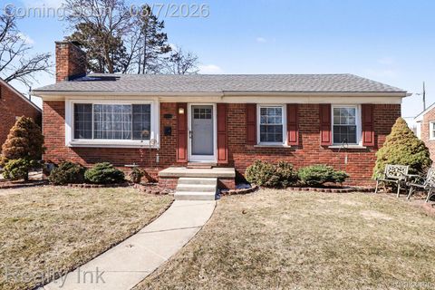 9815 Shadyside Street Livonia City MI 48150