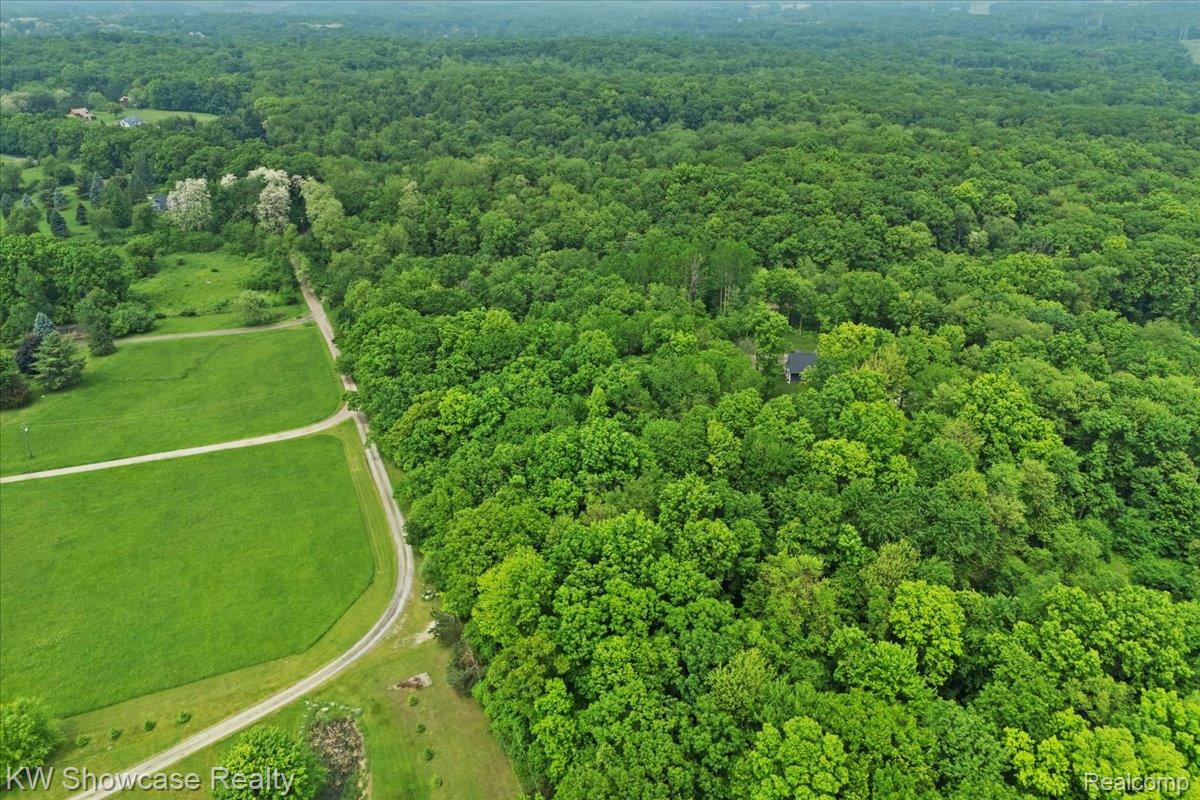 7800 Pontiac Lake Road