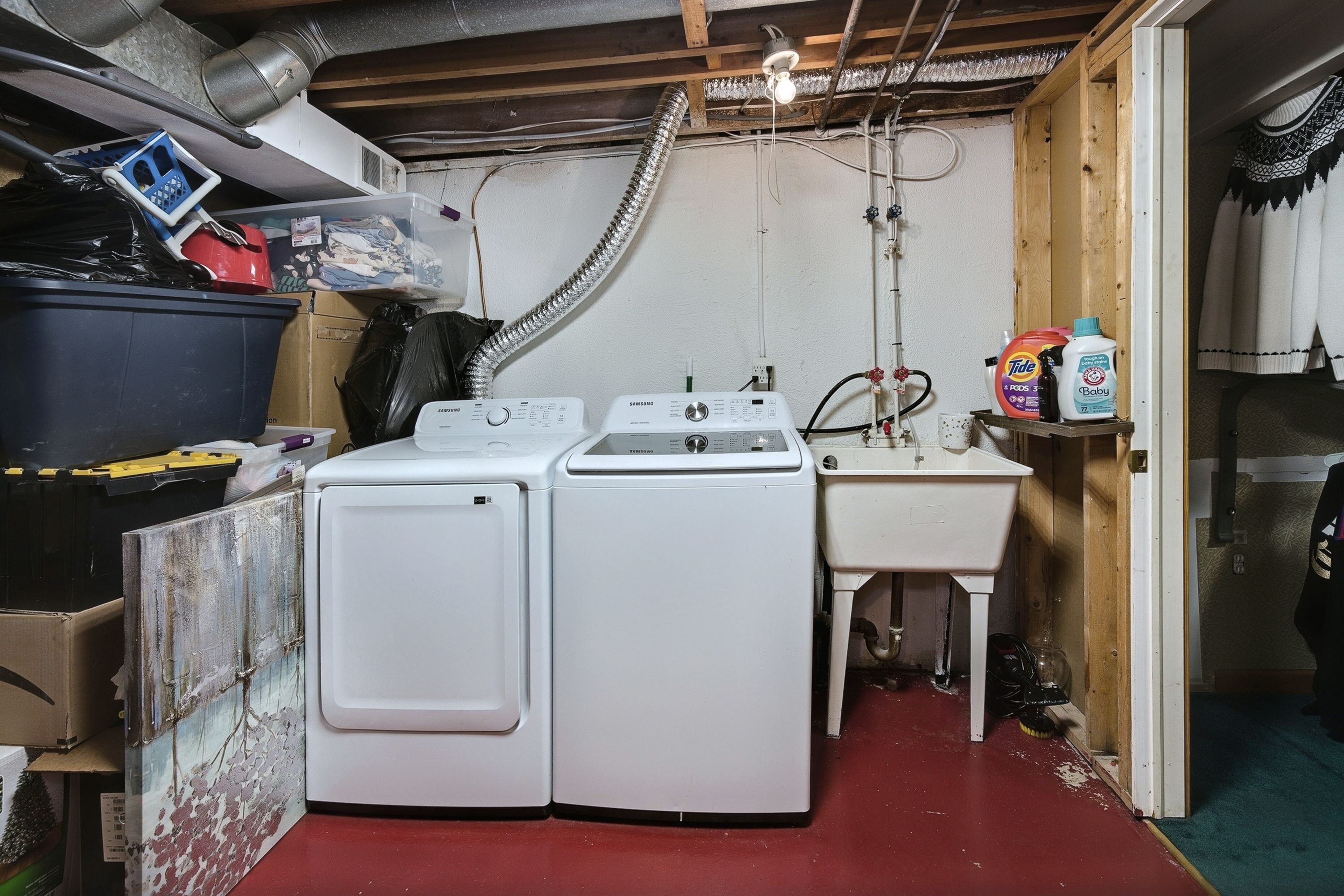 Clinton Charter Township, Michigan 48036, United States, 3 Bedrooms Bedrooms, ,3 BathroomsBathrooms,Residential,Pending,132570