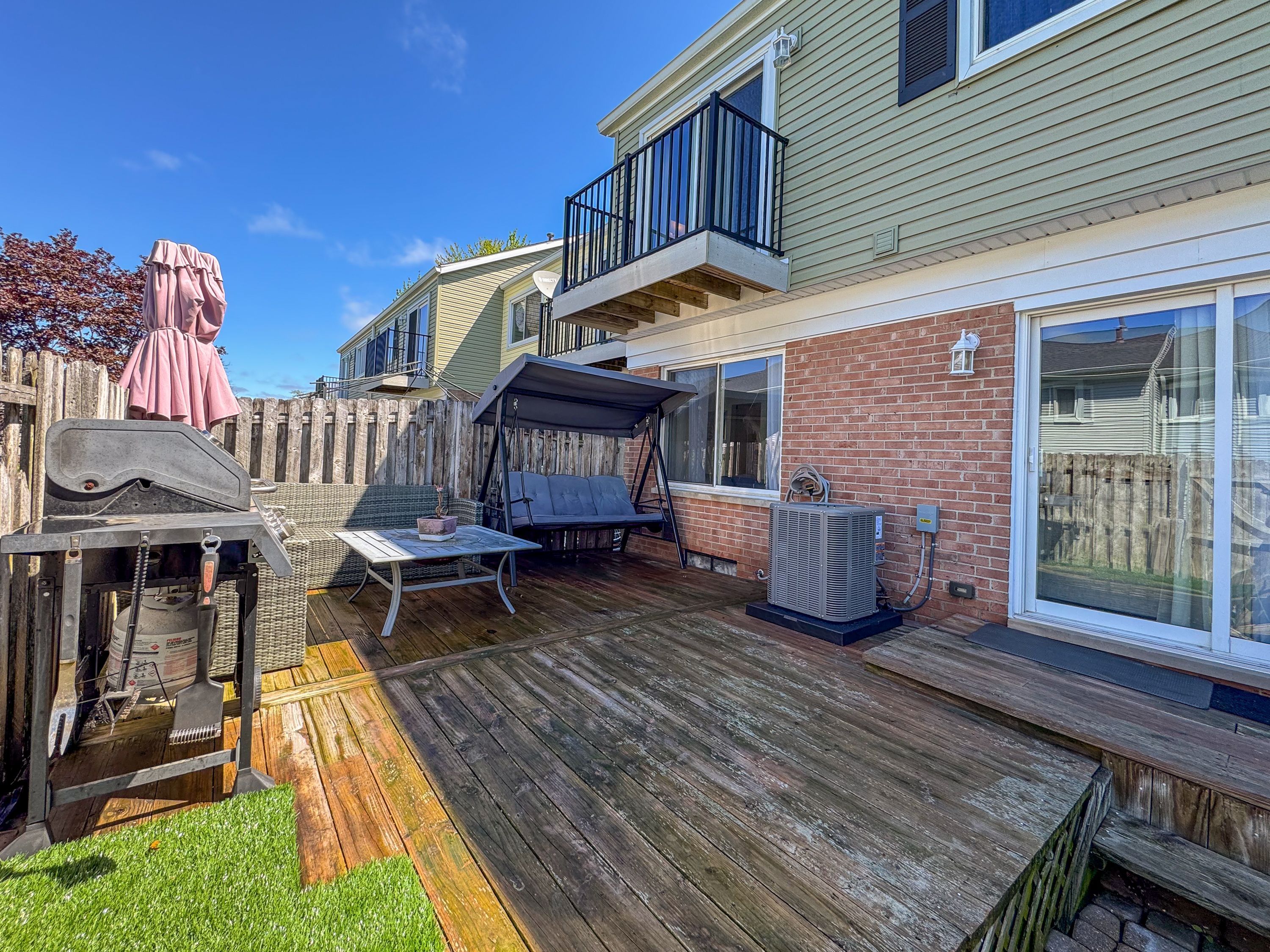 Clinton Charter Township, Michigan 48036, United States, 3 Bedrooms Bedrooms, ,3 BathroomsBathrooms,Residential,Pending,132570