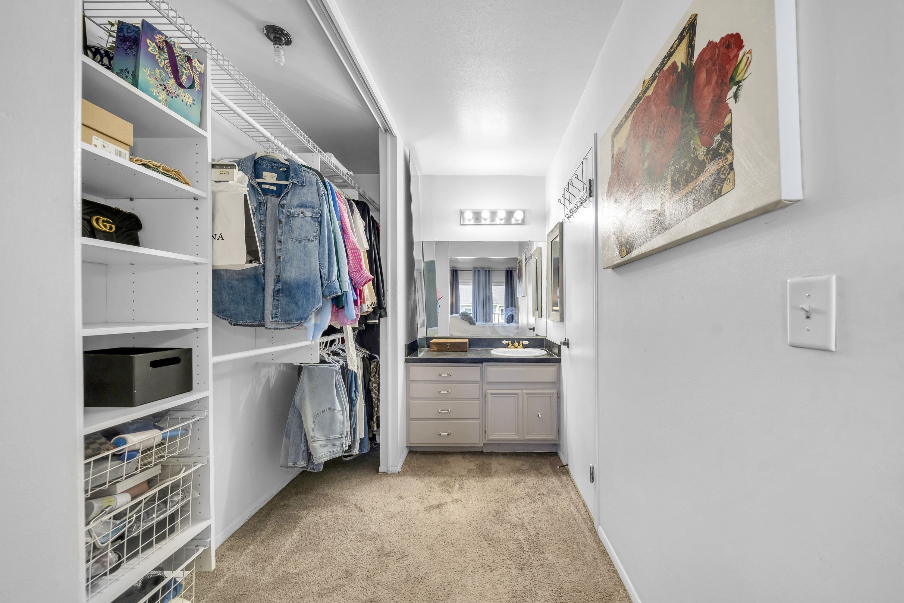 Clinton Charter Township, Michigan 48036, United States, 3 Bedrooms Bedrooms, ,3 BathroomsBathrooms,Residential,Pending,132570