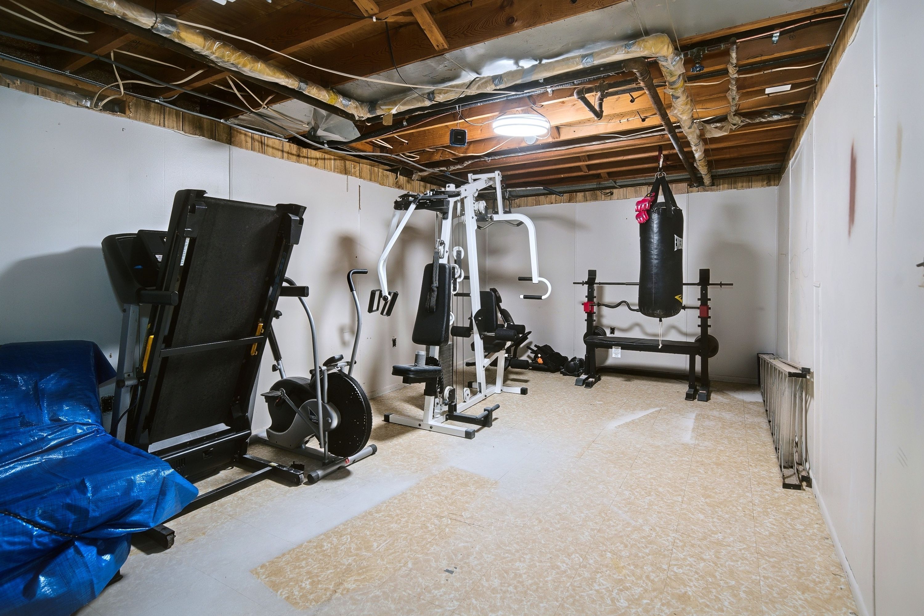 Clinton Charter Township, Michigan 48036, United States, 3 Bedrooms Bedrooms, ,3 BathroomsBathrooms,Residential,Pending,132570