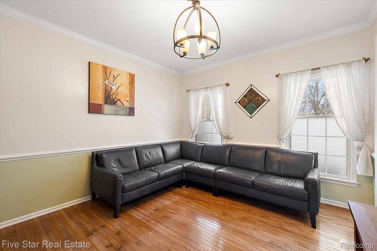 1159 Horseshoe Drive