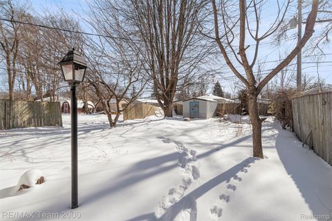 Tiny photo for 1236 E Evelyn Avenue, Hazel Park City, MI 48030 (MLS # 20261006216)