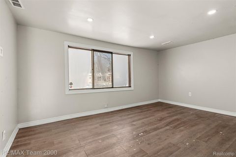 Tiny photo for 1236 E Evelyn Avenue, Hazel Park City, MI 48030 (MLS # 20261006216)