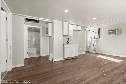 Tiny photo for 1236 E Evelyn Avenue, Hazel Park City, MI 48030 (MLS # 20261006216)