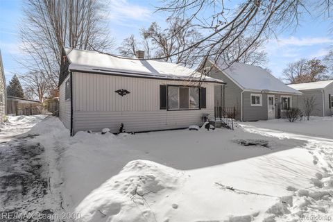 Tiny photo for 1236 E Evelyn Avenue, Hazel Park City, MI 48030 (MLS # 20261006216)