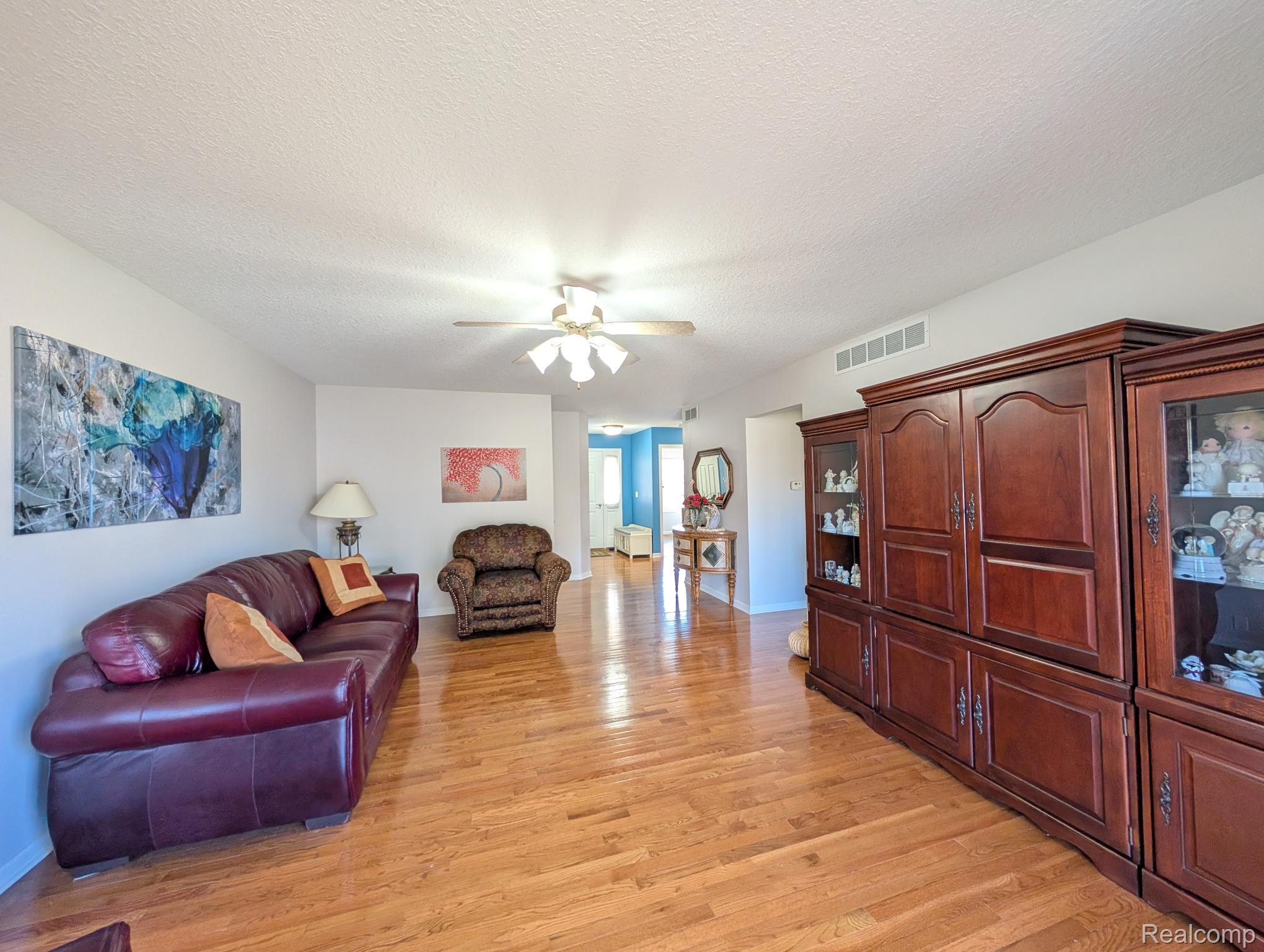 3178 Amsterdam Drive