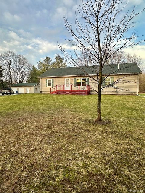 5239 Quain Road Emmett Township MI 48022