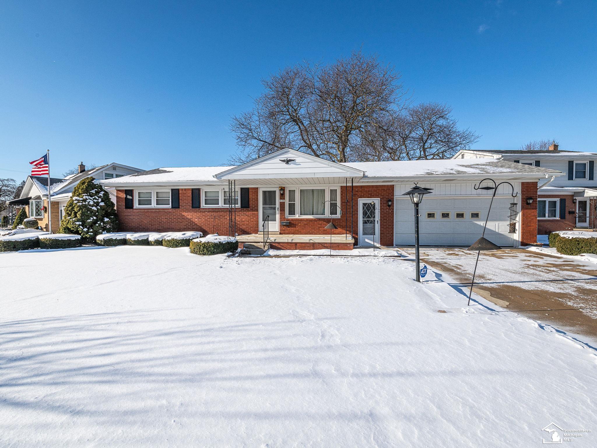 1055 Lavender Street