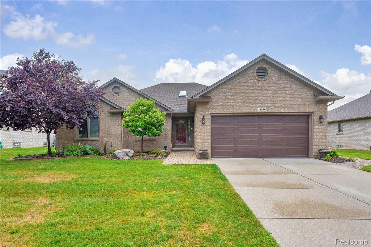 32529 Pine Ridge Drive
