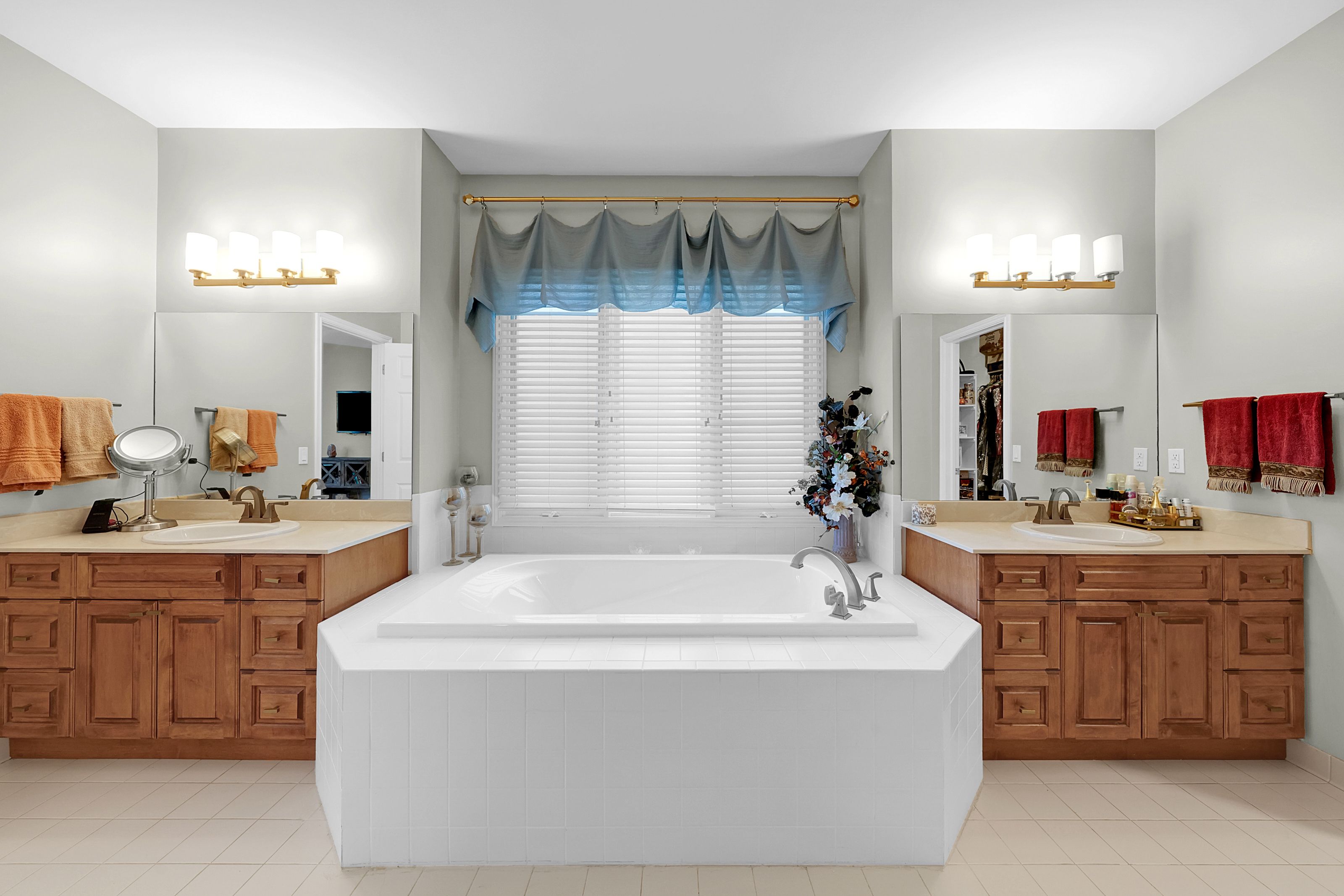 2590 Summerlin Court