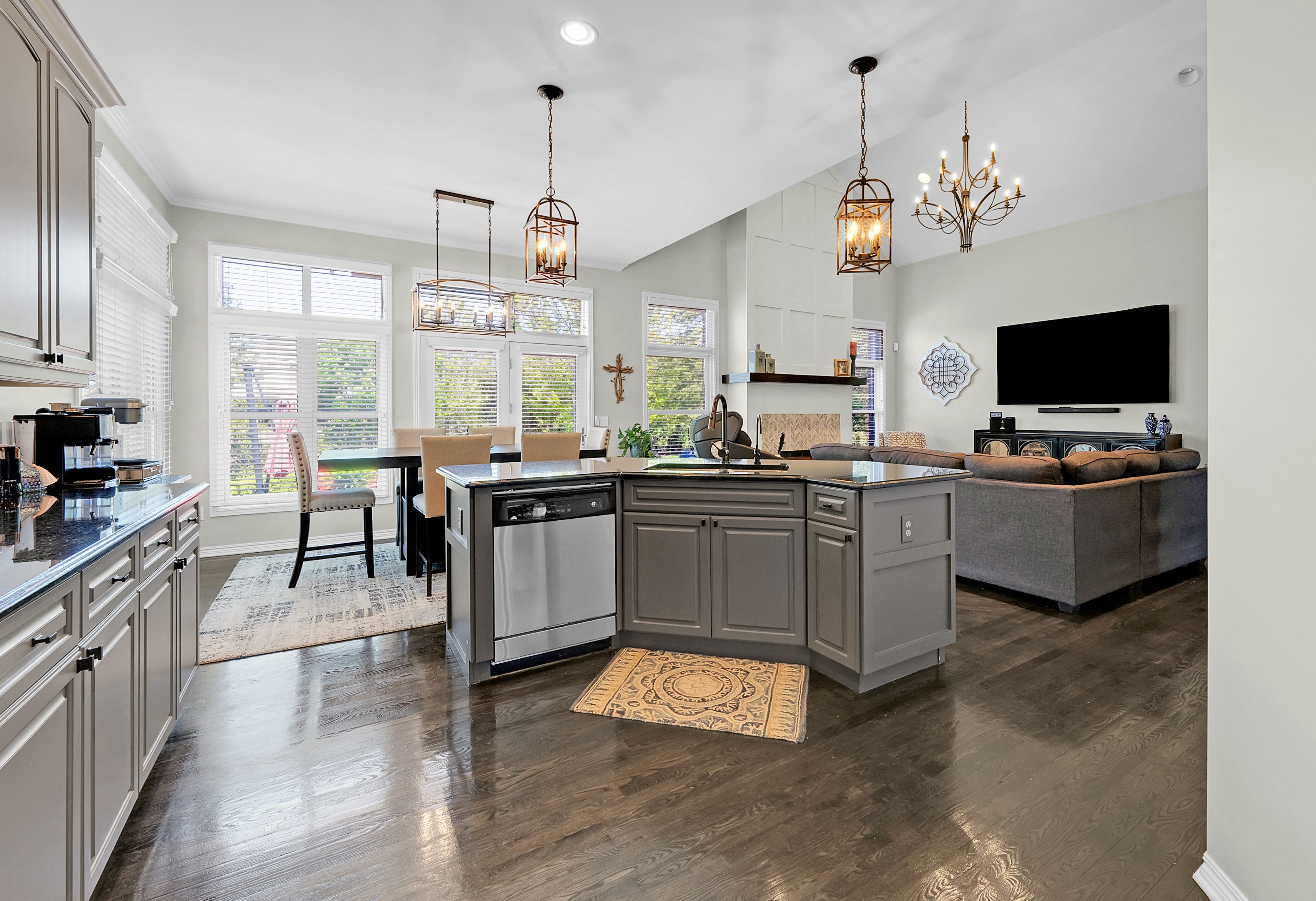 2590 Summerlin Court