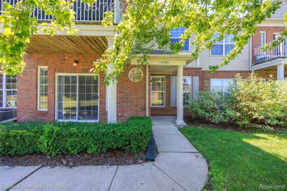 34593 Northrup Drive Chesterfield Township MI 48047