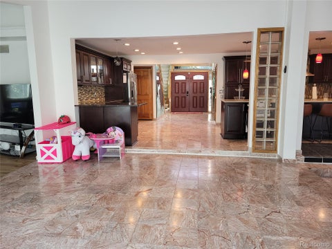 Tiny photo for 5549 Perrytown Drive, West Bloomfield Charter Township, MI 48322 (MLS # 20261083186)