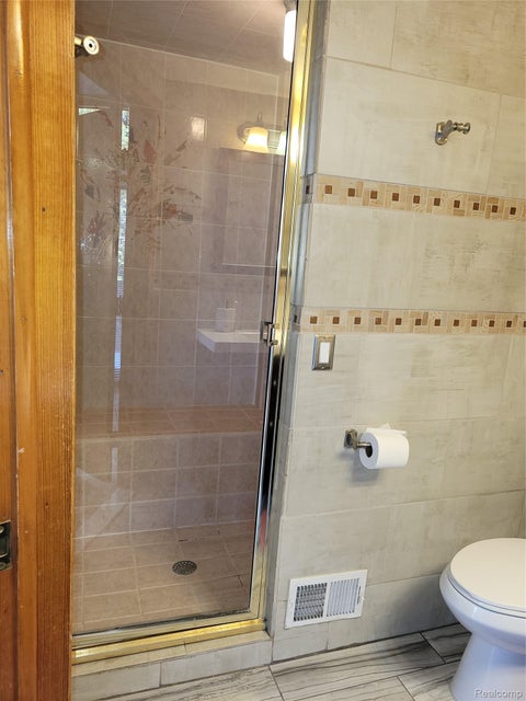 Tiny photo for 5549 Perrytown Drive, West Bloomfield Charter Township, MI 48322 (MLS # 20261083186)