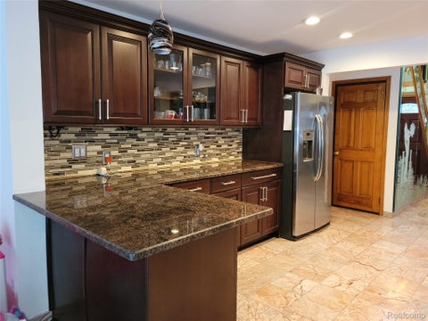 Tiny photo for 5549 Perrytown Drive, West Bloomfield Charter Township, MI 48322 (MLS # 20261083186)