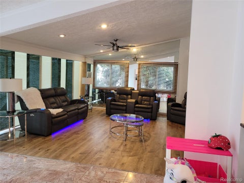 Tiny photo for 5549 Perrytown Drive, West Bloomfield Charter Township, MI 48322 (MLS # 20261083186)