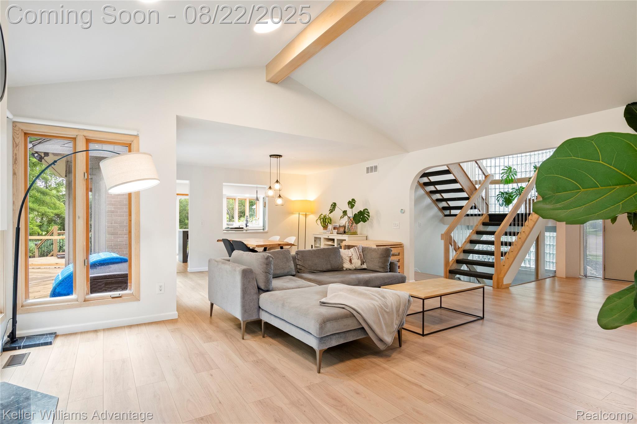24454 Redwing Drive
