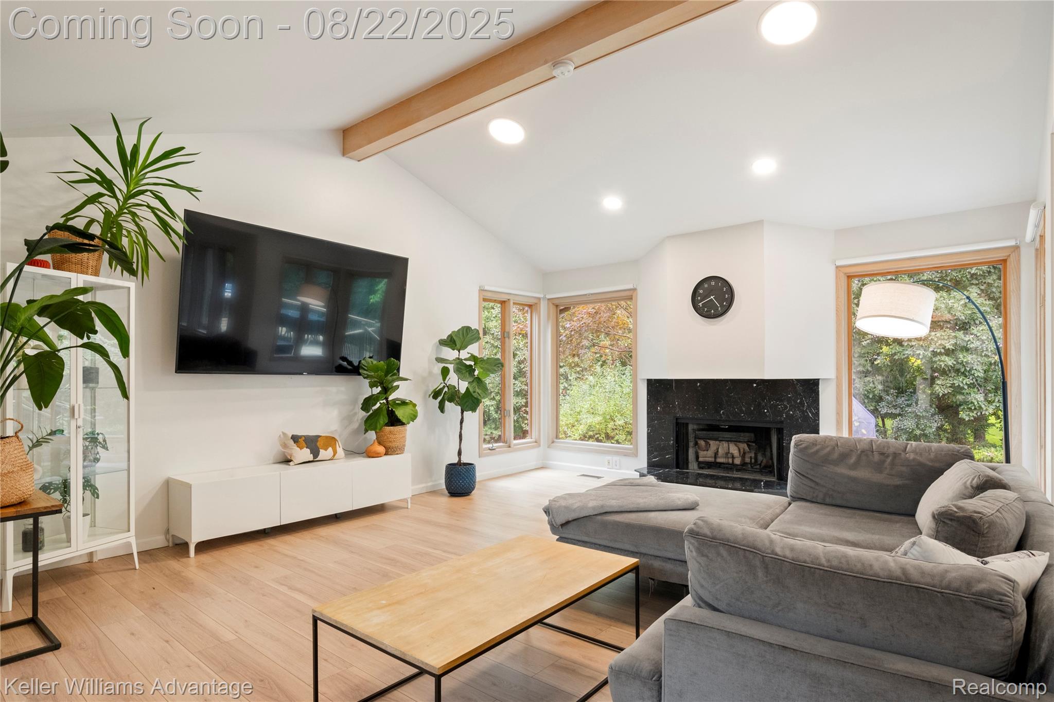 24454 Redwing Drive