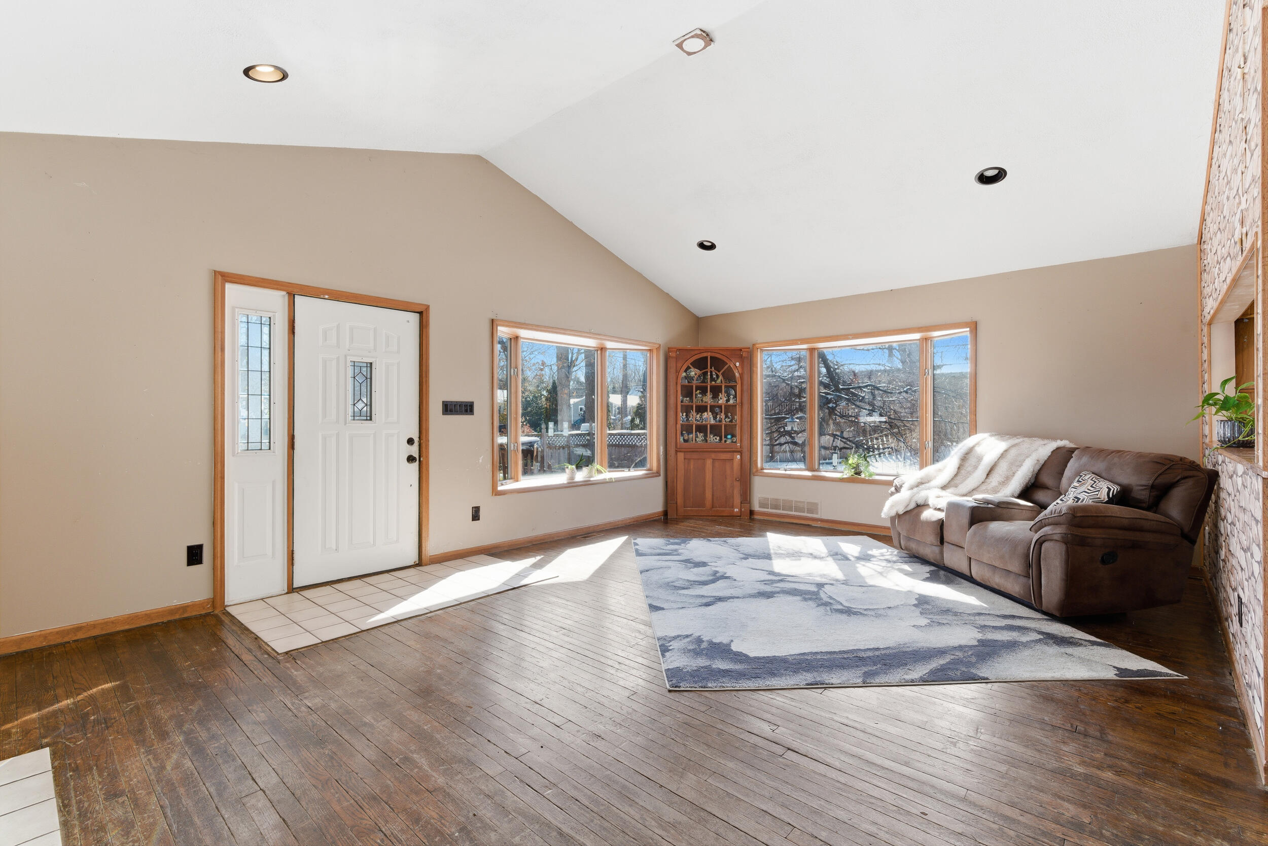 1452 Langfield Street