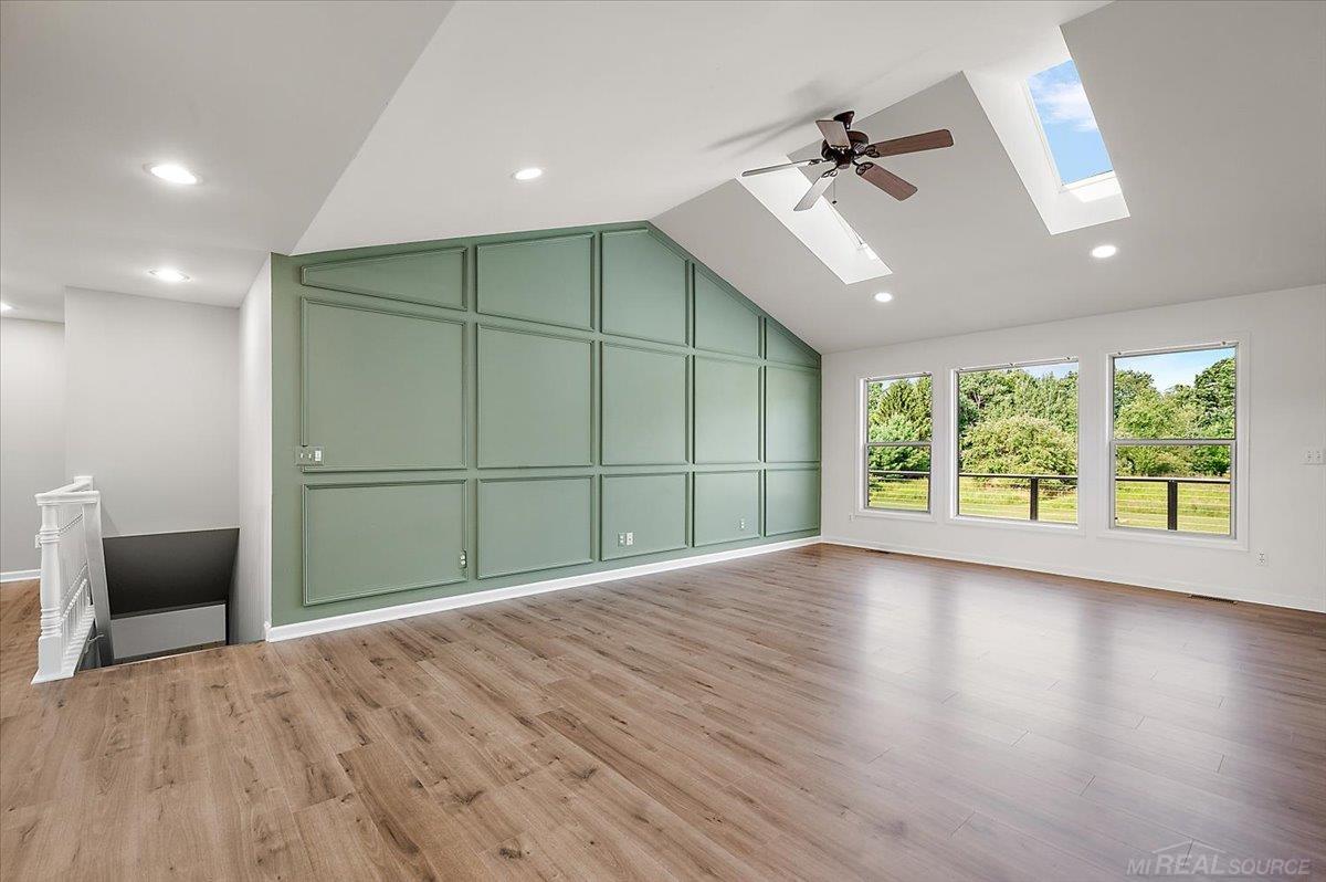 4884 Carls Lane