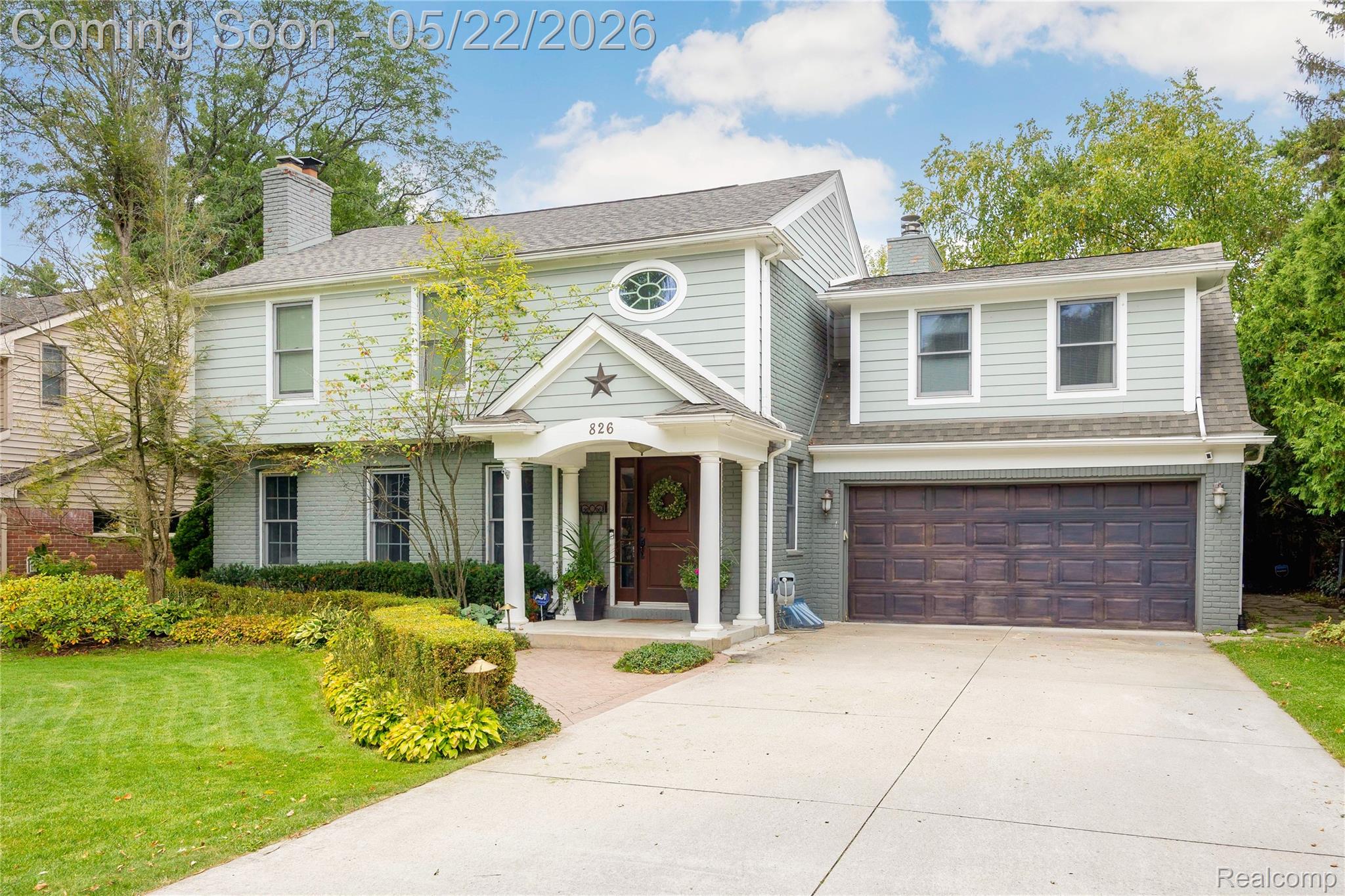 826 Larchlea Drive