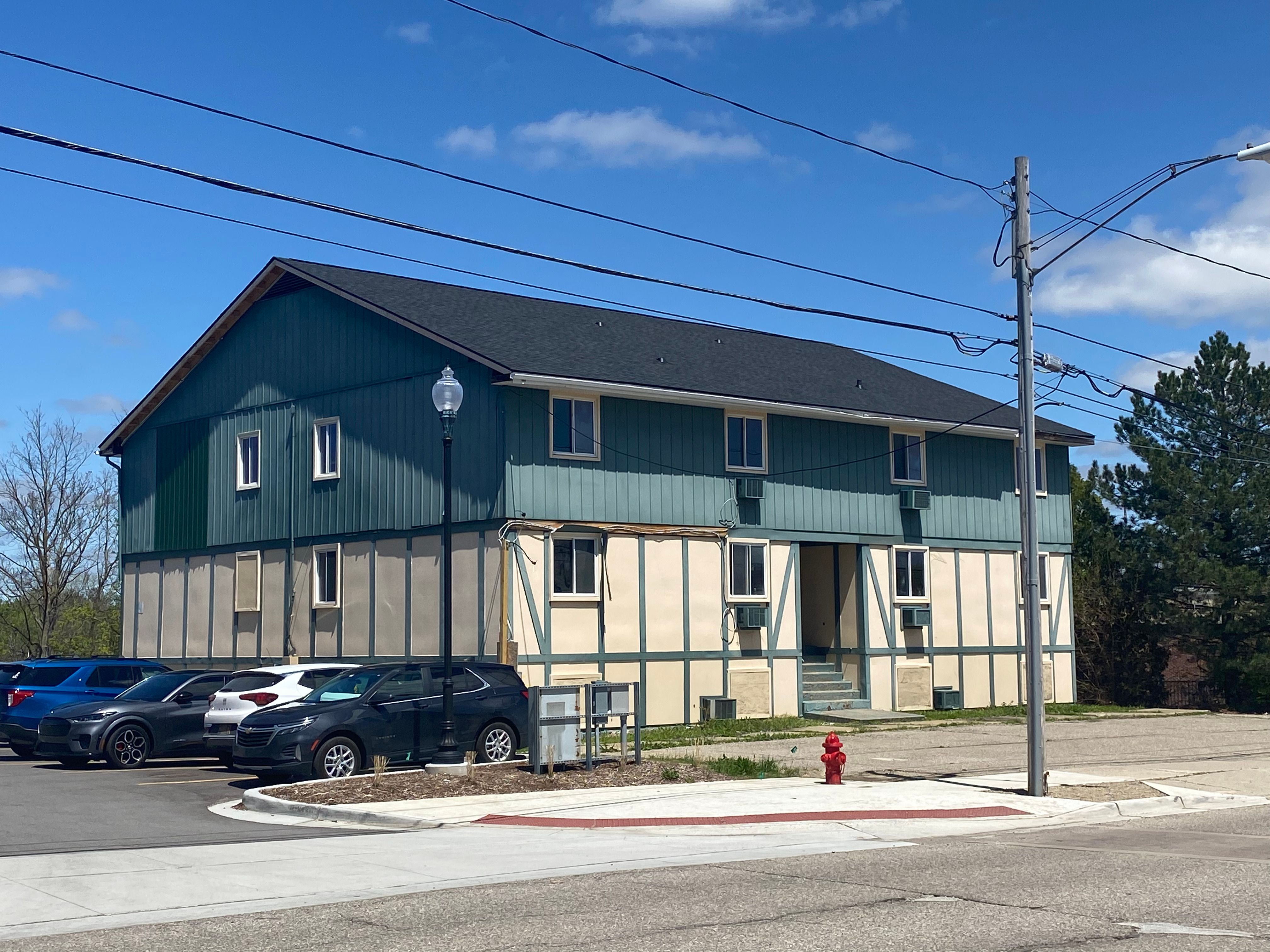 Listing image 1