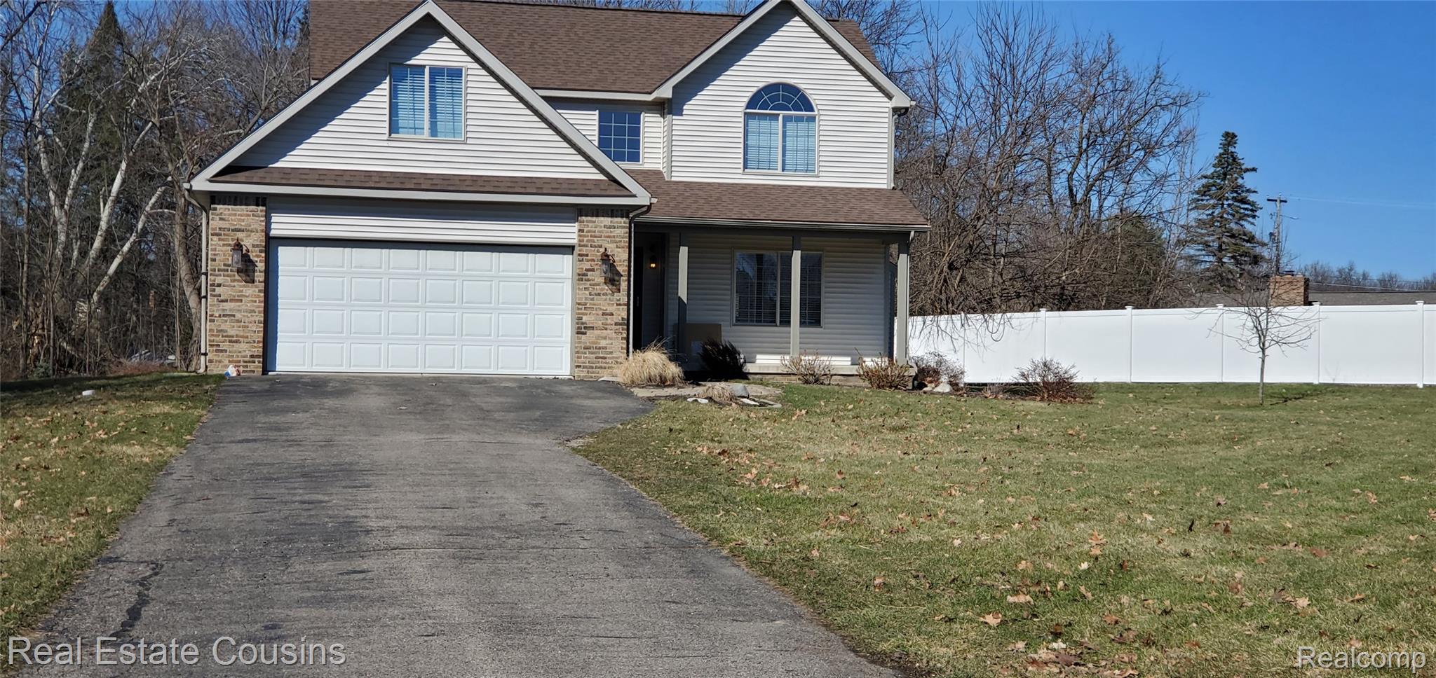 1520 NE Eden Gardens Drive S