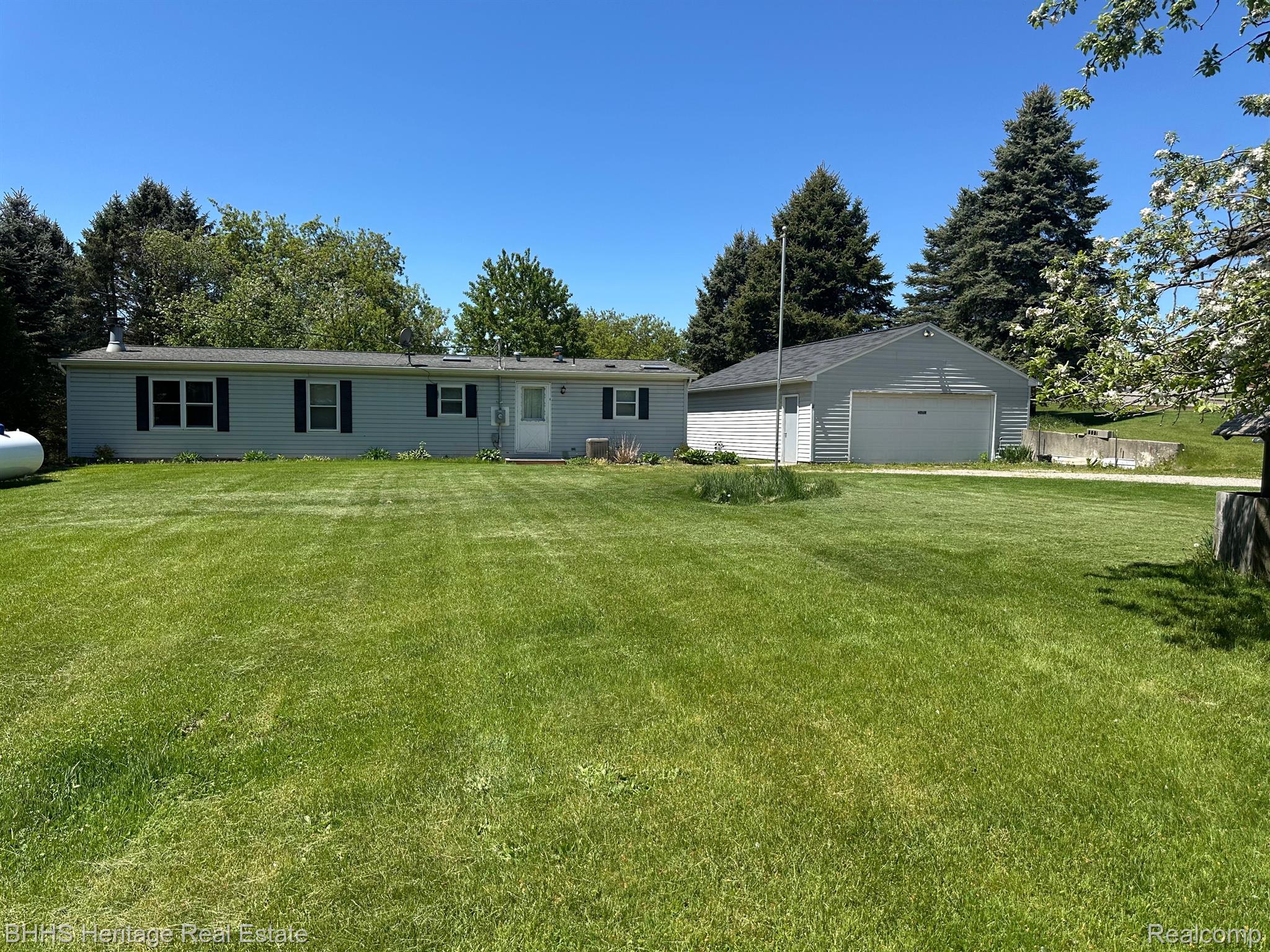 Iosco Township Livingston, Michigan 48836, United States, 3 Bedrooms Bedrooms, ,2 BathroomsBathrooms,Residential,Active,116897