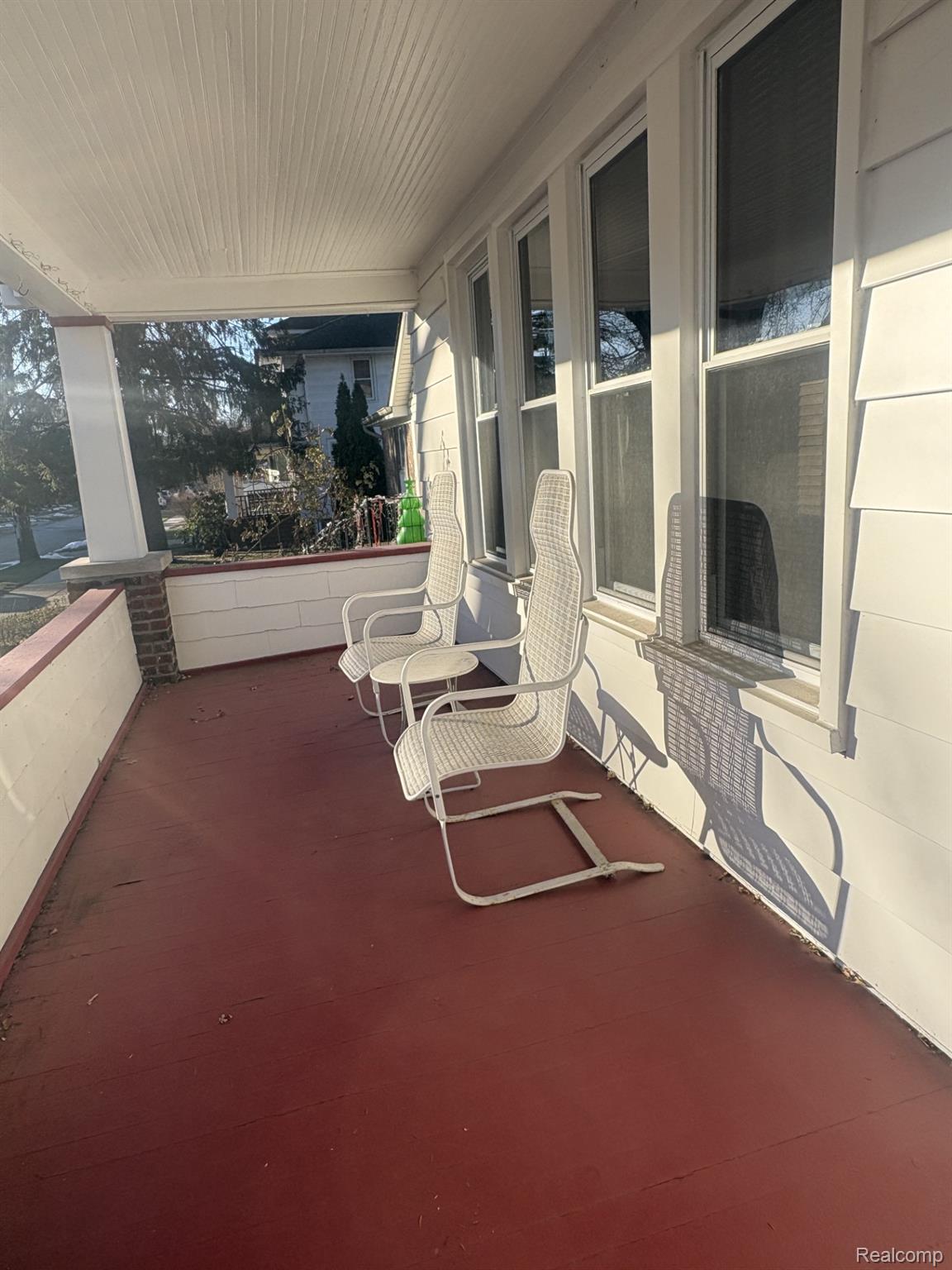 398 W Hazelhurst Street